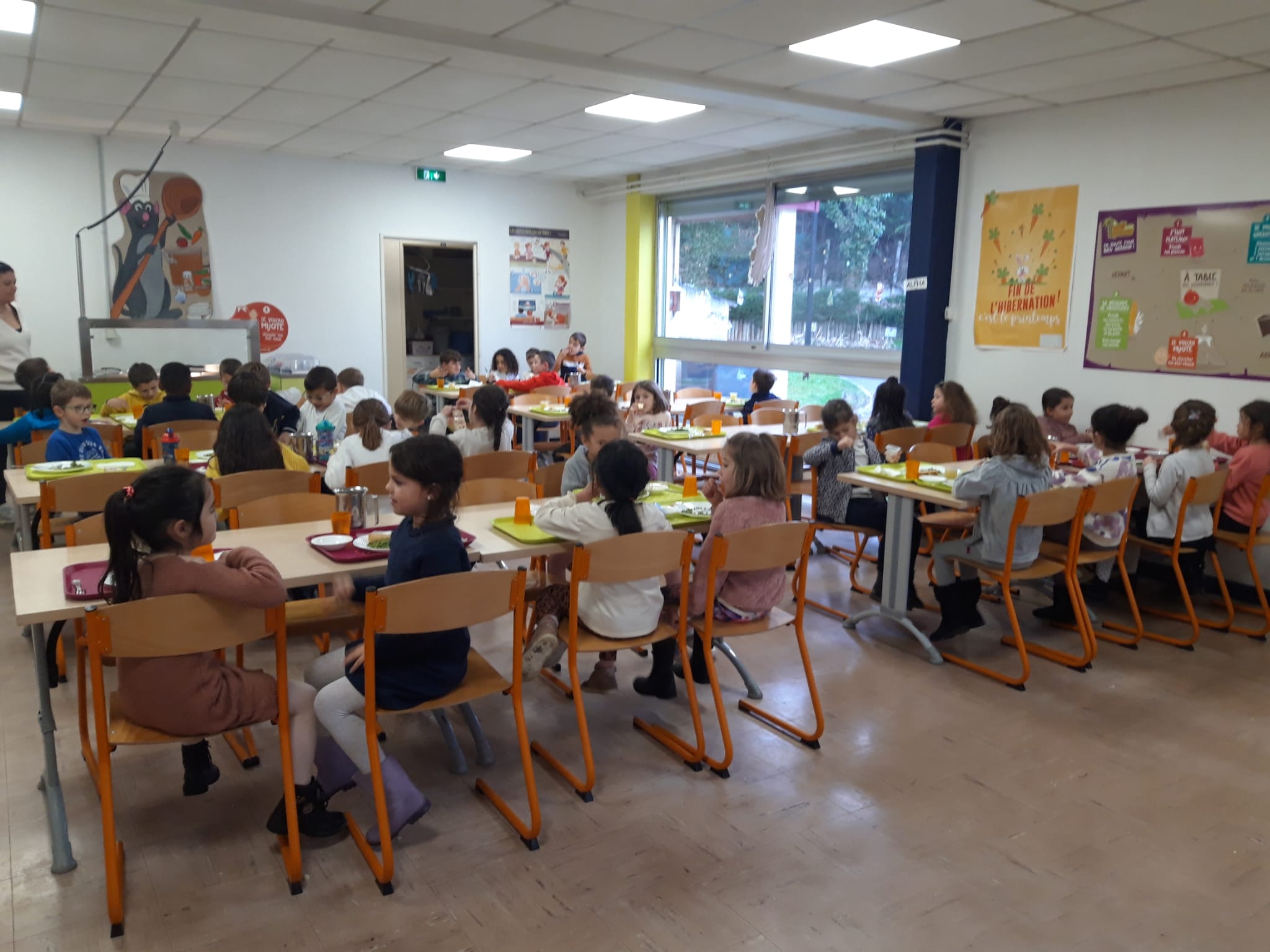 CANTINE